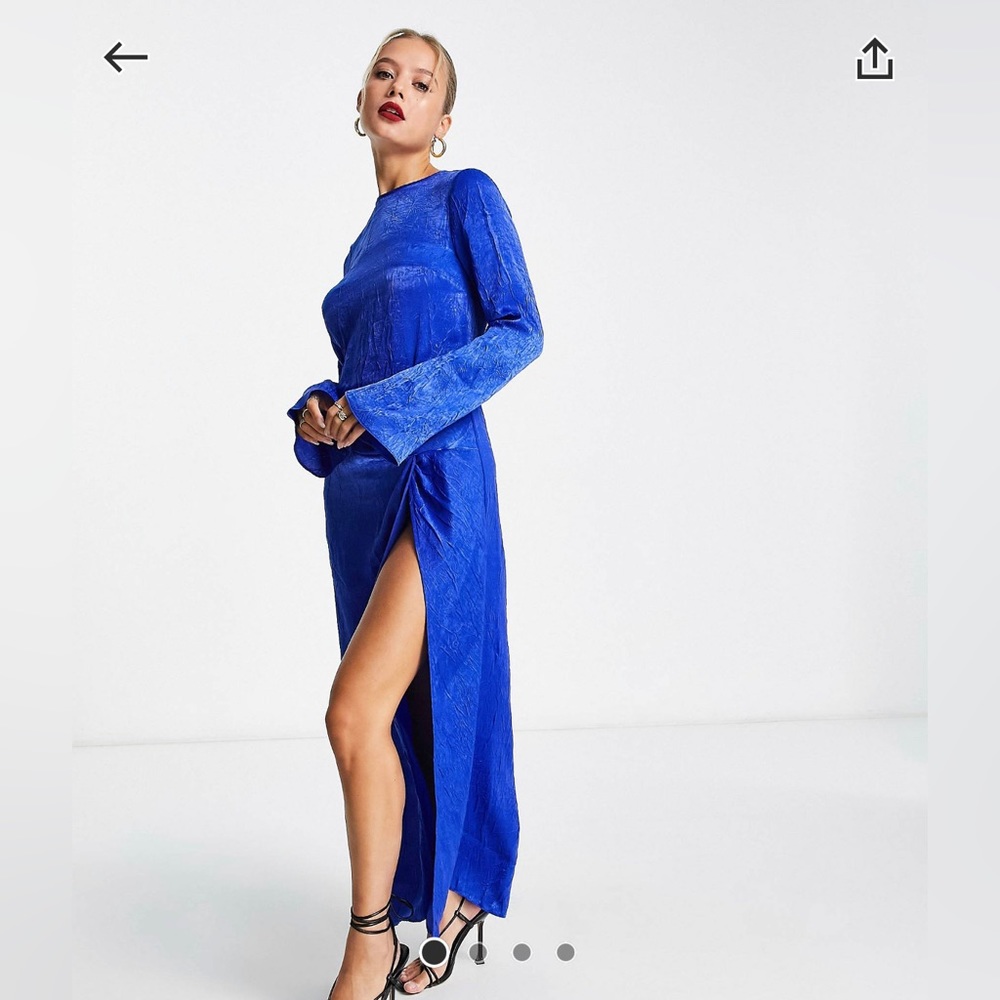 Crinkle satin maxi dress w/ tie knot detail